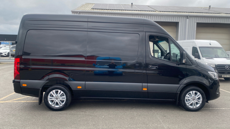 Mercedes-Benz Sprinter 317Cdi L2 Diesel Rwd 3.5t H2 Select Van 9G-Tronic